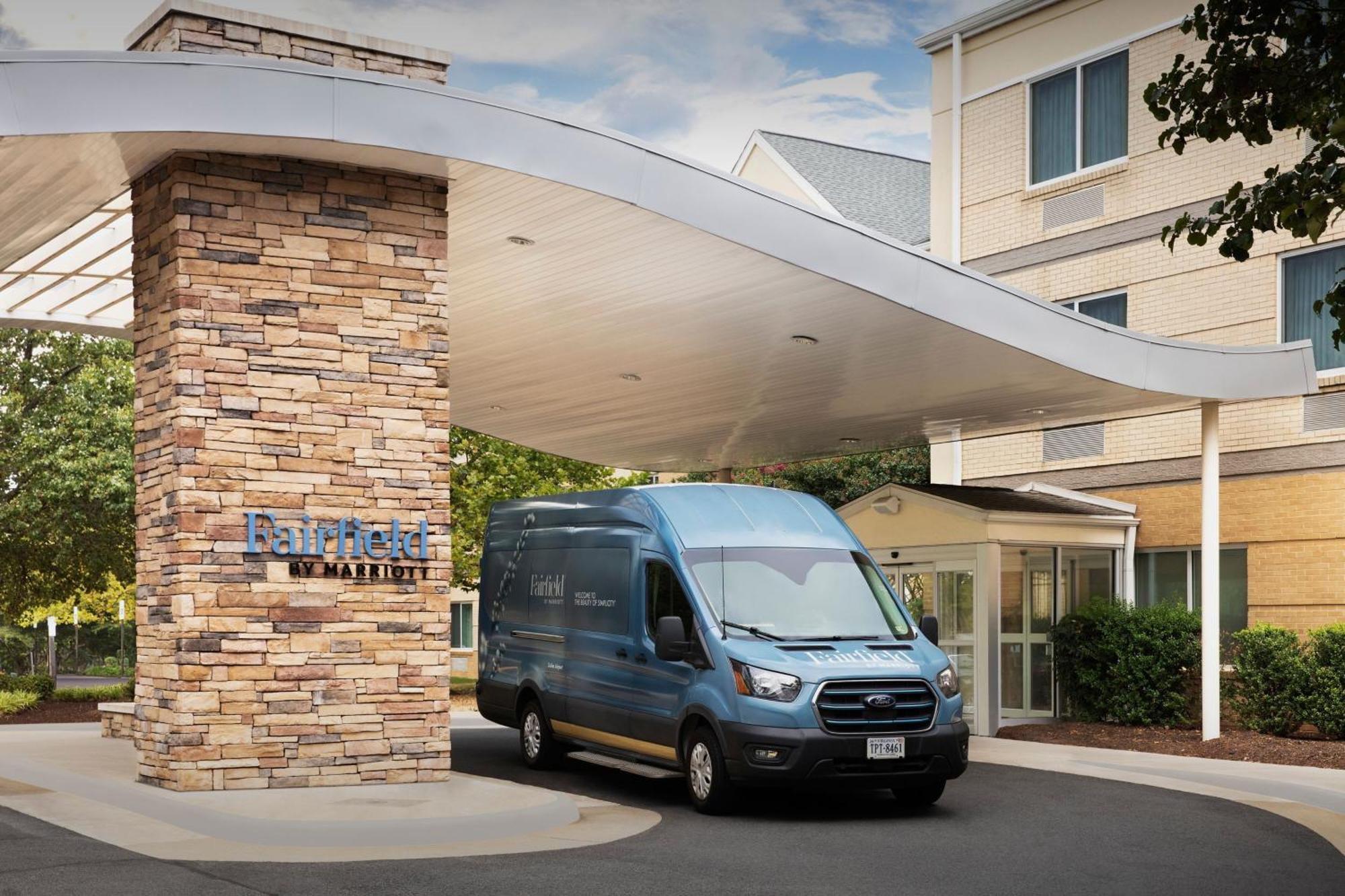 Fairfield Inn & Suites Dulles Airport Стерлінґ Екстер'єр фото